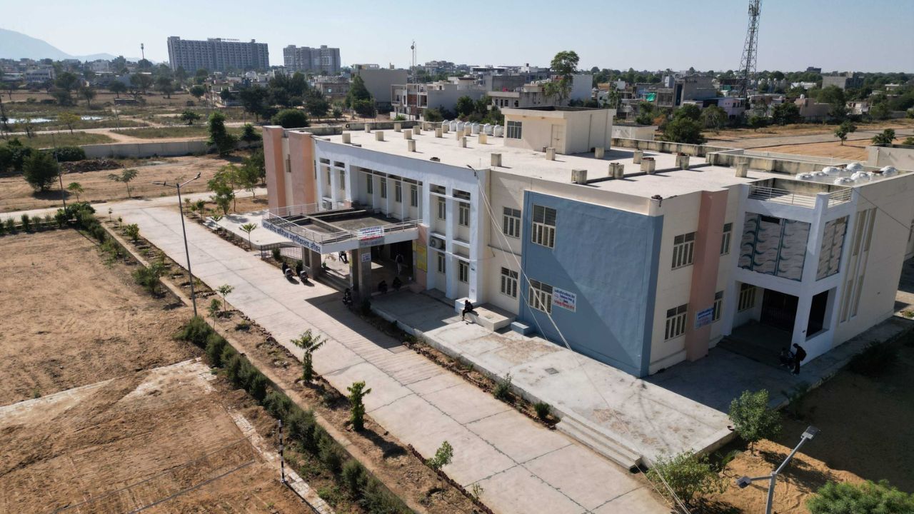 Government Commerce College Sikar -Main Building